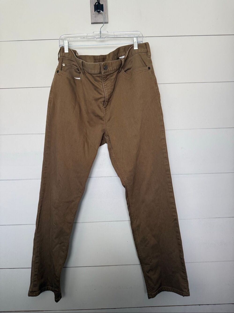 Banana Republic Men’s 38x32 Tan Traveler Pants